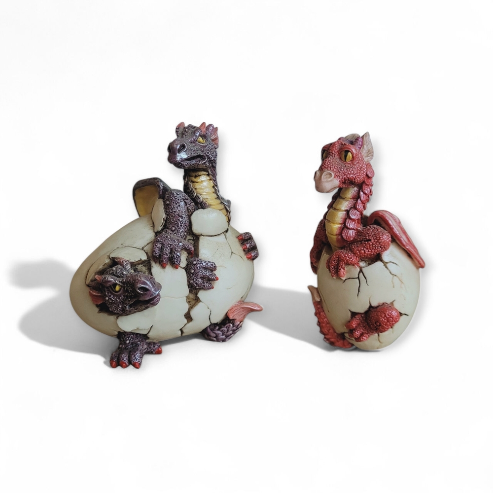 2 Vintage 90s Dragon Hatchling Resin Figurines WUI and WU